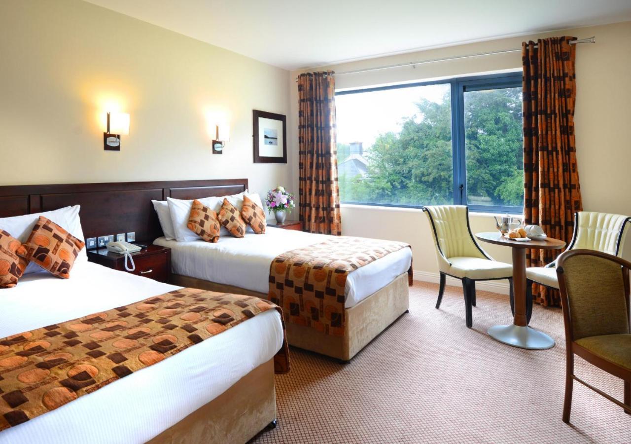 Kiltimagh Park Hotel Ngoại thất bức ảnh