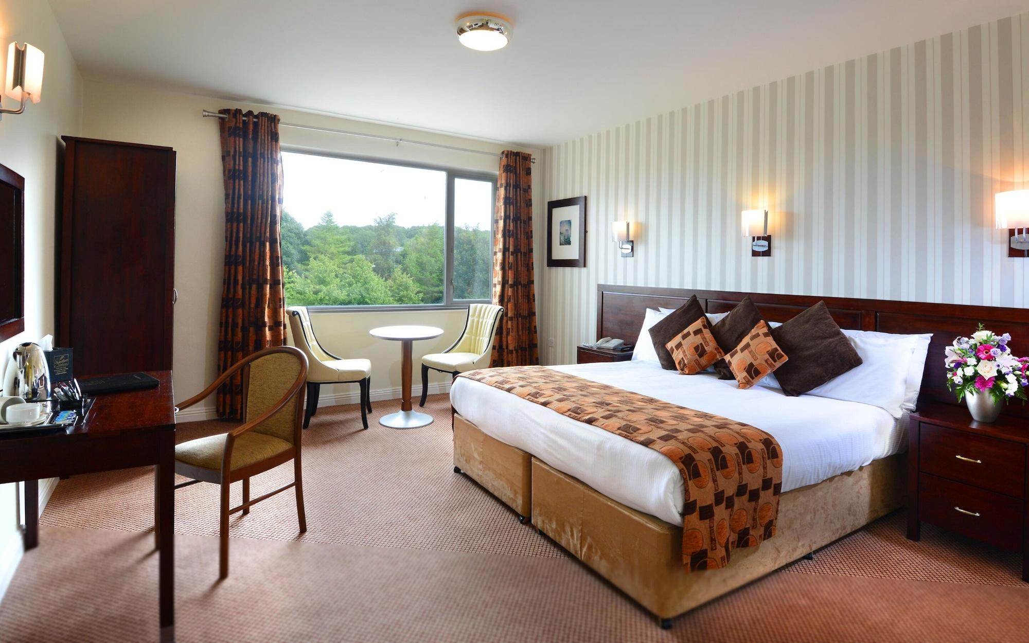 Kiltimagh Park Hotel Ngoại thất bức ảnh