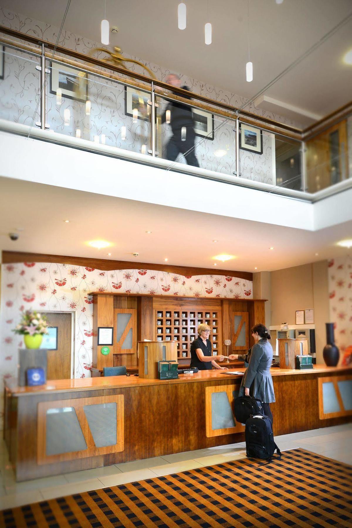 Kiltimagh Park Hotel Ngoại thất bức ảnh