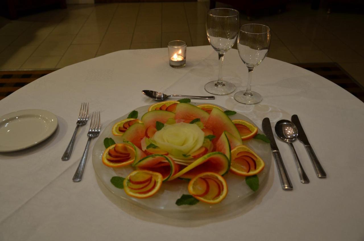 Kiltimagh Park Hotel Ngoại thất bức ảnh